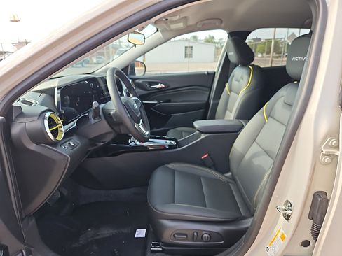 New 2026 Chevrolet Trax ACTIV w/ Driver Confidence Package FWD image 15