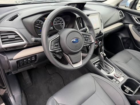 Used 2023 Subaru Forester Limited image 16