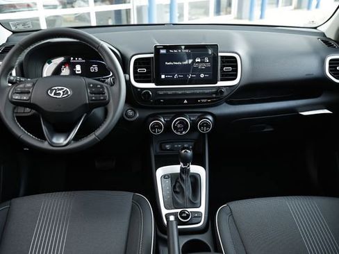 New 2026 Hyundai Venue SEL image 6
