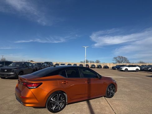 Certified 2021 Nissan Sentra SR image 11