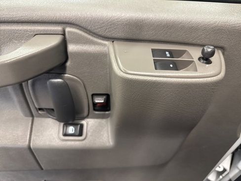 Used 2023 Chevrolet Express 3500 Work Van w/ Driver Convenience Package image 11