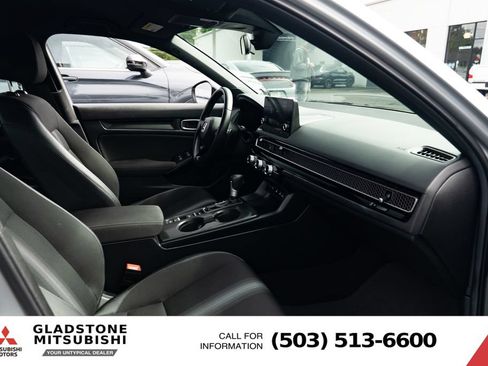 Used 2025 Honda Civic Sport image 27