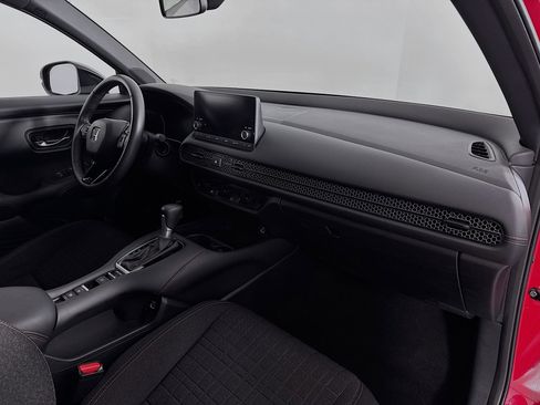 Certified 2023 Honda HR-V Sport image 27