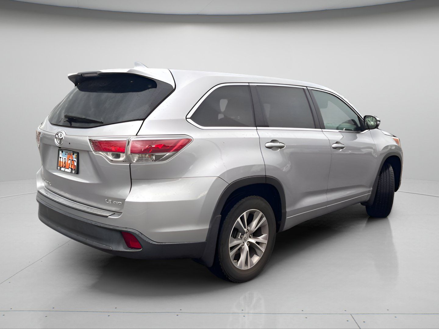 Used 2015 Toyota Highlander Plus AWD/4WD image 6