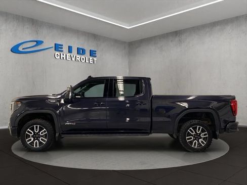 Used 2024 GMC Sierra 1500 AT4 w/ Technology Package AWD/4WD image 12