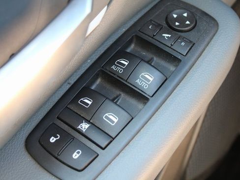 Used 2021 RAM 1500 Big Horn image 31