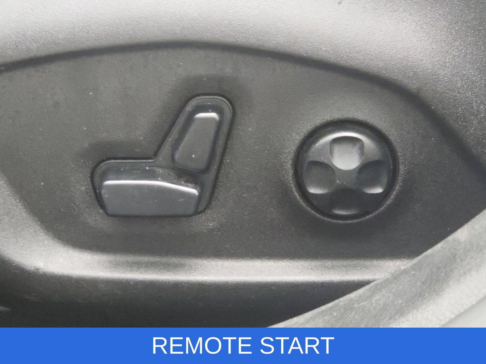 Certified 2018 Jeep Renegade Limited w/ UConnect 8.4 Nav Group AWD/4WD image 18