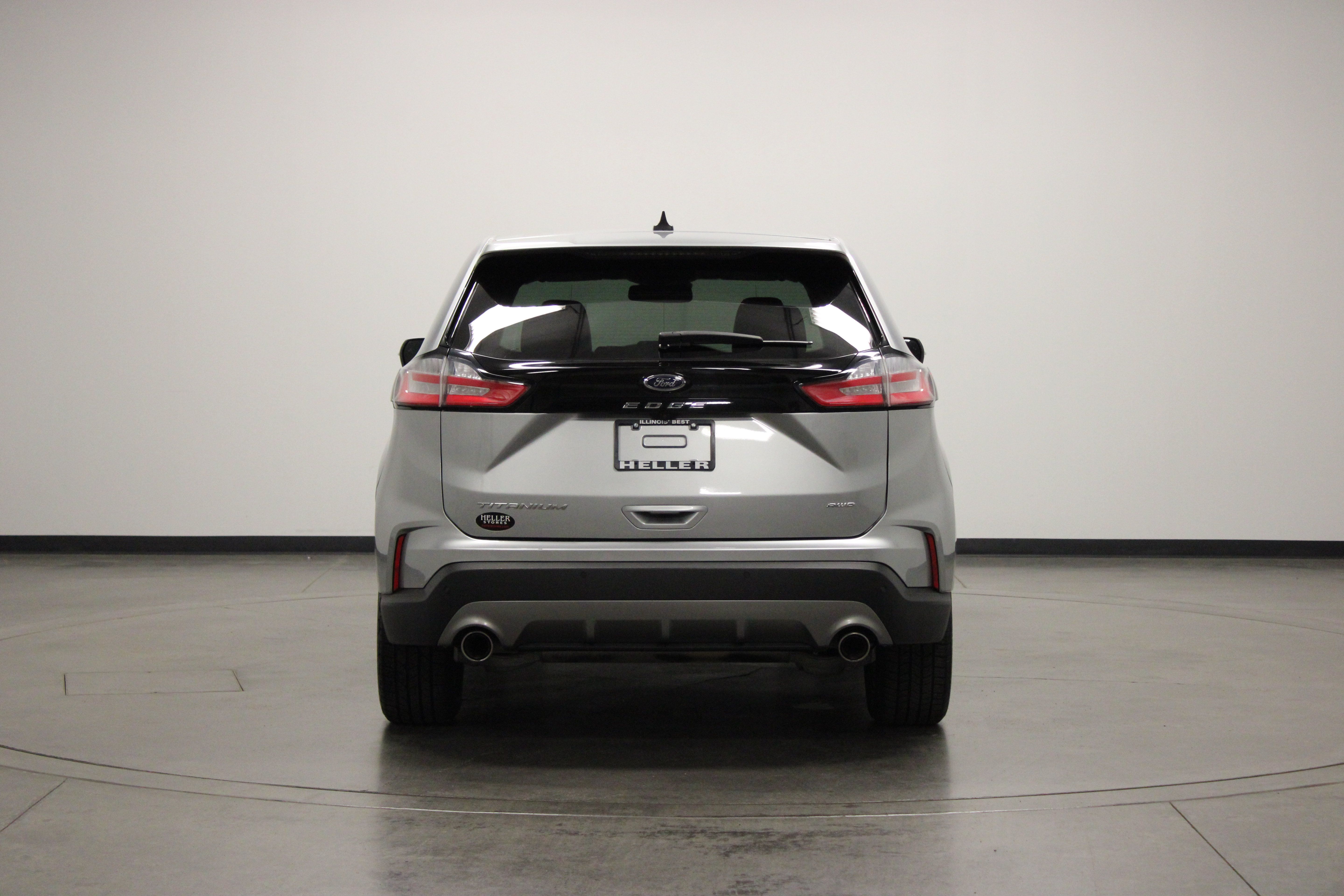 Used 2024 Ford Edge Titanium AWD/4WD image 7