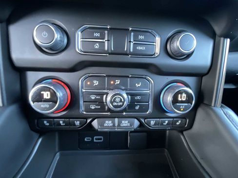 Certified 2023 Chevrolet Tahoe High Country w/ Advanced Technology Package image 34