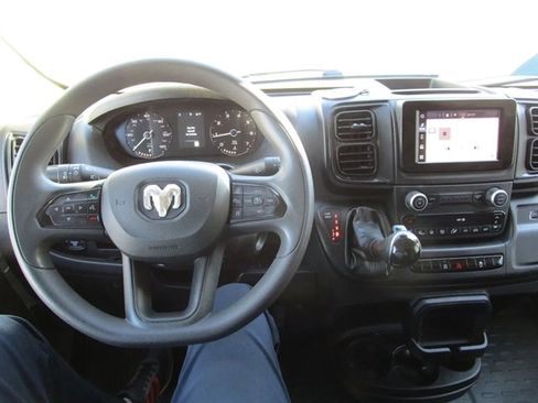 Used 2025 RAM ProMaster 2500 w/ Convenience Group image 21