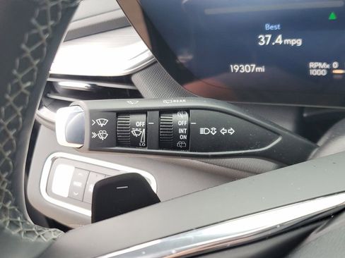 Used 2025 Buick Enclave Preferred image 30