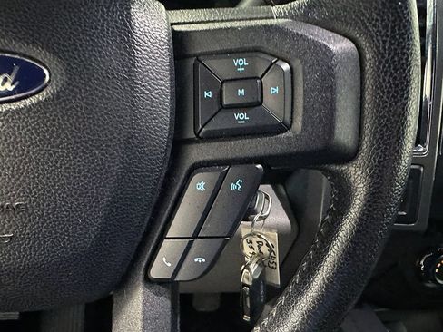 Used 2015 Ford F150 XLT w/ Equipment Group 302A Luxury AWD/4WD image 38