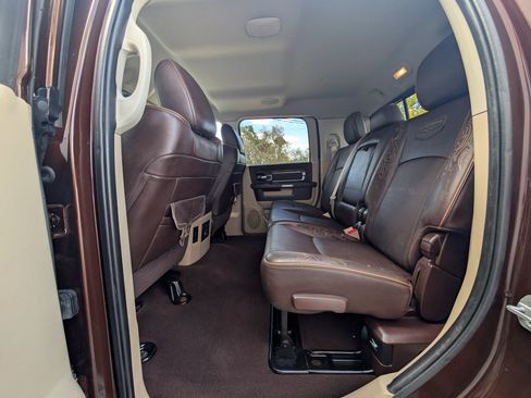 Used 2015 RAM 2500 Longhorn w/ Convenience Group image 15