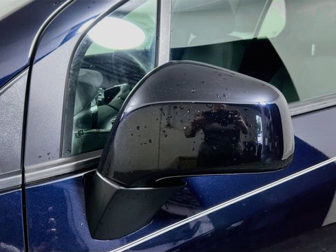 Used 2022 Chevrolet Trax LS w/ Tint and Cruise Package FWD image 12