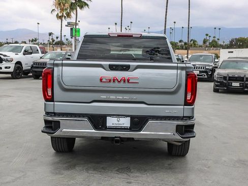 Used 2024 GMC Sierra 1500 SLT AWD/4WD image 8
