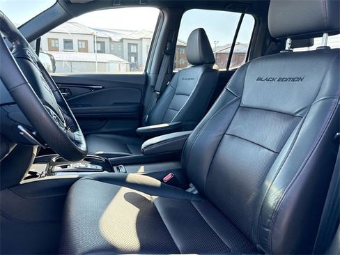 Used 2023 Honda Ridgeline Black Edition image 18