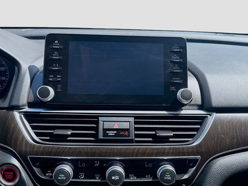 Used 2021 Honda Accord EX-L image 10