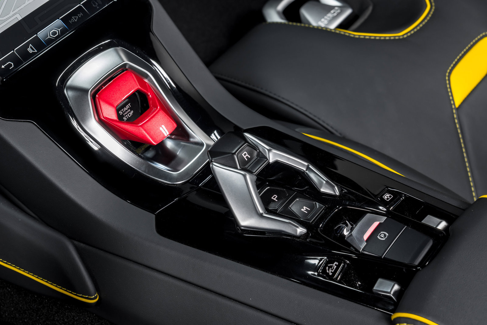 Used 2024 Lamborghini Huracan EVO AWD/4WD image 29
