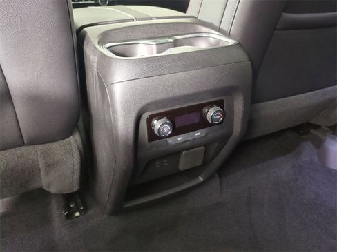 Certified 2025 Chevrolet Traverse Z71 w/ Driver Confidence Package image 22