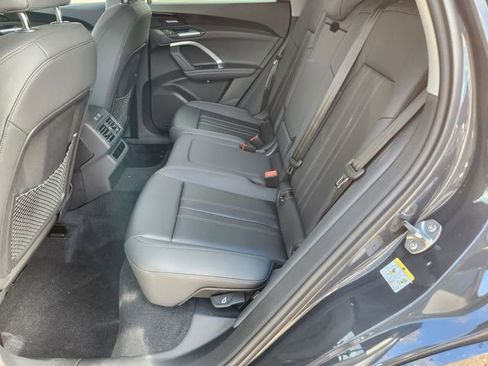 New 2025 Audi Q5 Premium Plus image 25
