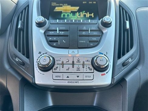 Used 2016 Chevrolet Equinox LT w/ Convenience Package image 17
