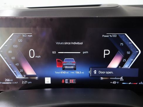 Used 2025 BMW X5 xDrive40i w/ Premium Package image 4