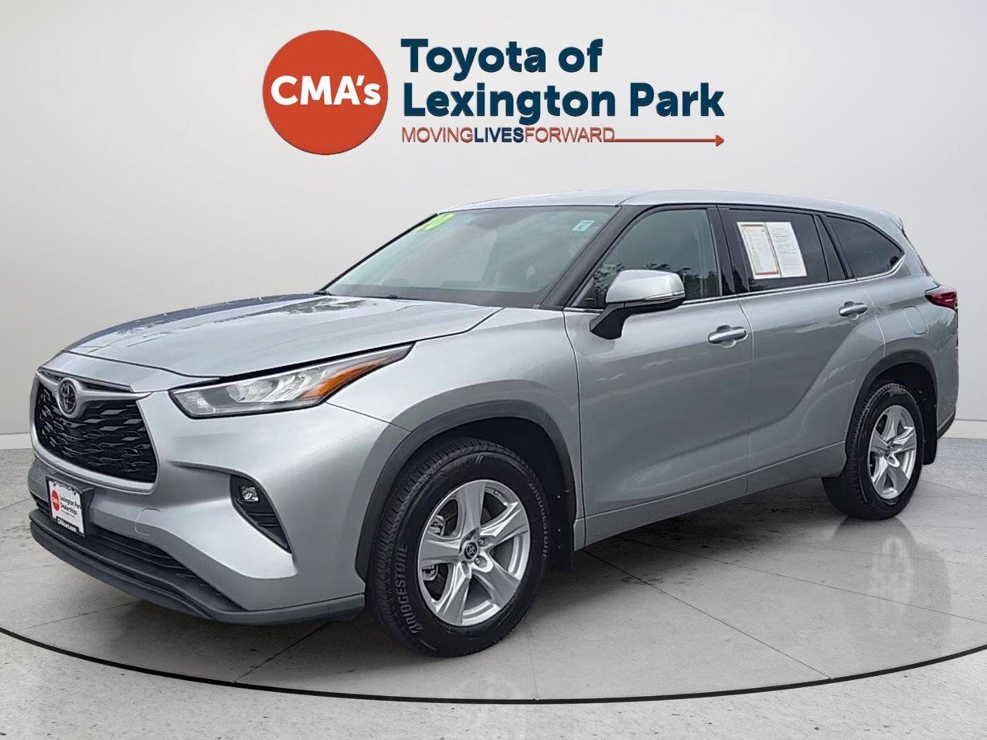 Used 2020 Toyota Highlander LE AWD/4WD image 1