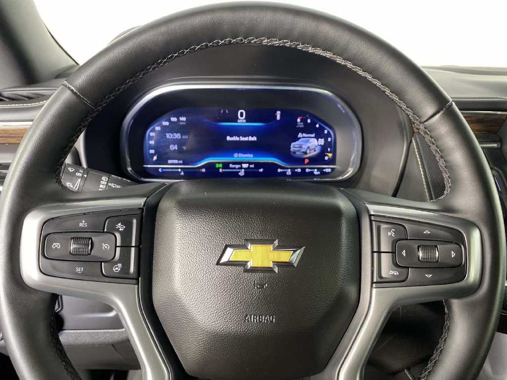 Used 2023 Chevrolet Suburban Premier AWD/4WD image 16