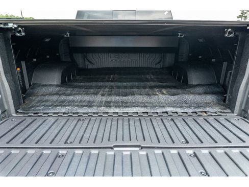 Used 2026 GMC Sierra 1500 Denali Ultimate AWD/4WD image 16