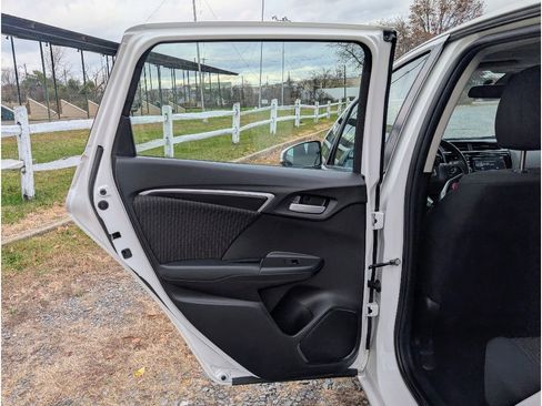 Used 2020 Honda Fit EX image 10