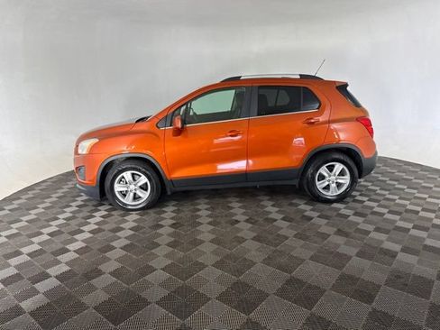 Used 2015 Chevrolet Trax LT w/ LT Plus Package FWD image 10