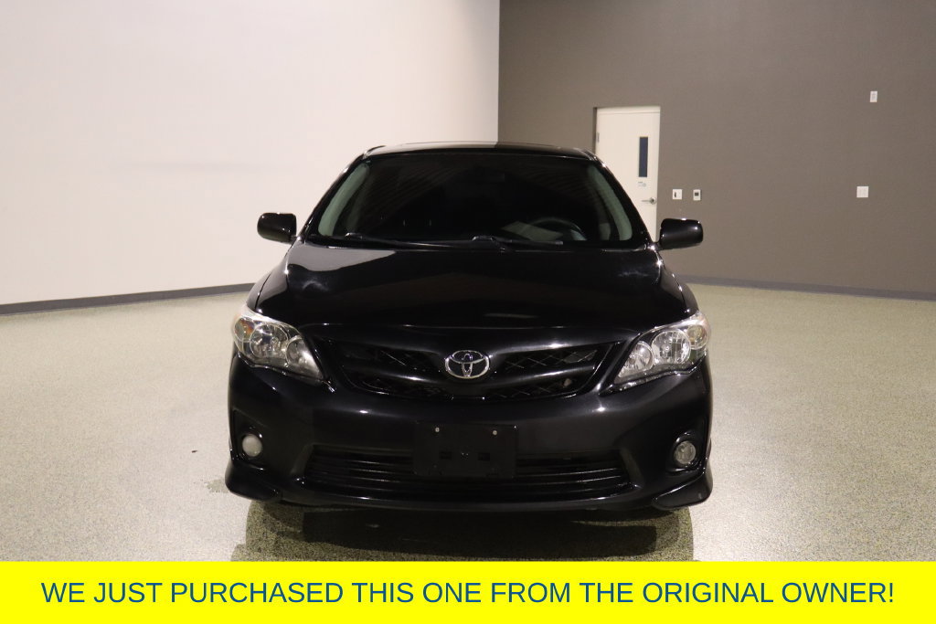 Used 2013 Toyota Corolla S w/ Premium Pkg FWD image 2