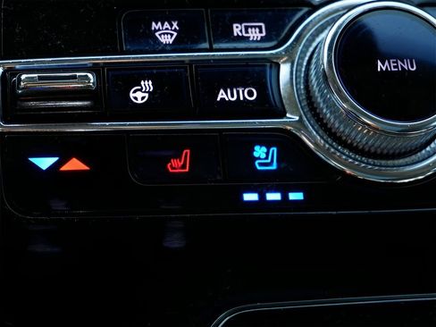 Used 2022 Lincoln Corsair Grand Touring w/ Elements Technology Bundle image 24