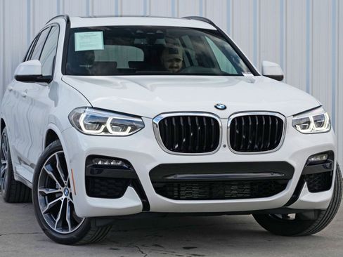 Used 2021 BMW X3 xDrive30e w/ Executive Package image 2