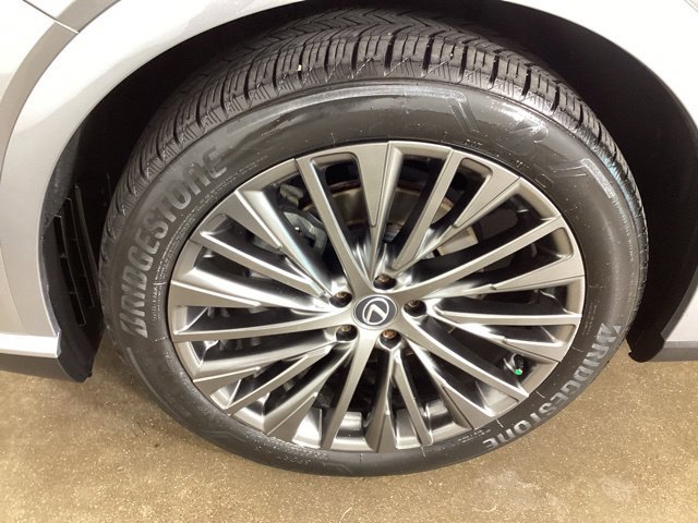 Used 2024 Lexus RX 350 AWD w/ Convenience Package image 30