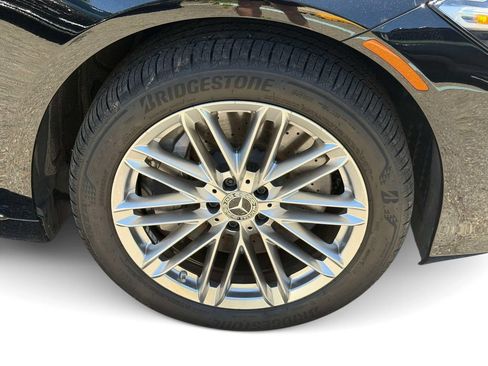 Used 2023 Mercedes-Benz S 580 4MATIC Sedan image 12