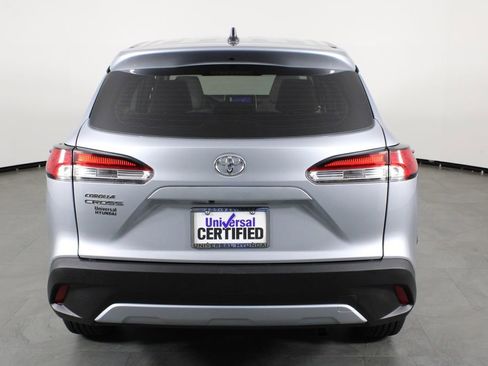 Used 2024 Toyota Corolla Cross L FWD image 10