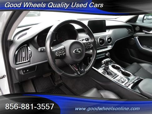 Used 2018 Kia Stinger Premium AWD/4WD image 12
