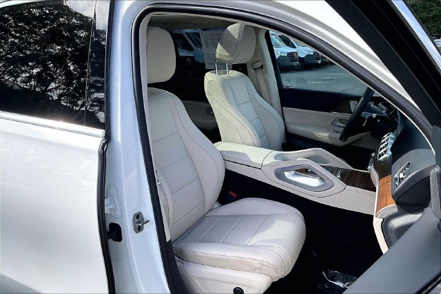 Certified 2024 Mercedes-Benz GLE 450 4MATIC image 7