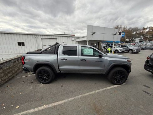 New 2025 Chevrolet Colorado Trail Boss w/ Midnight Edition image 6