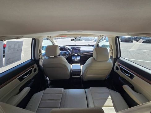 Used 2019 Honda CR-V Touring image 14