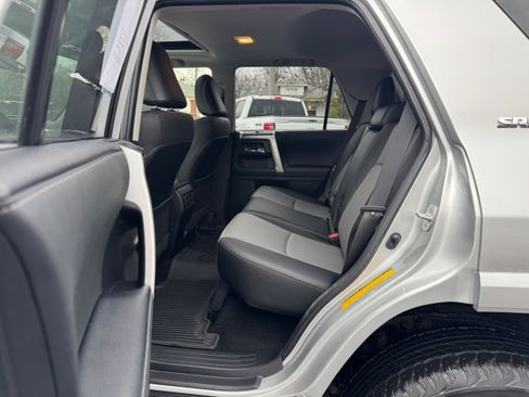 Used 2021 Toyota 4Runner SR5 Premium w/ Moonroof Package image 12