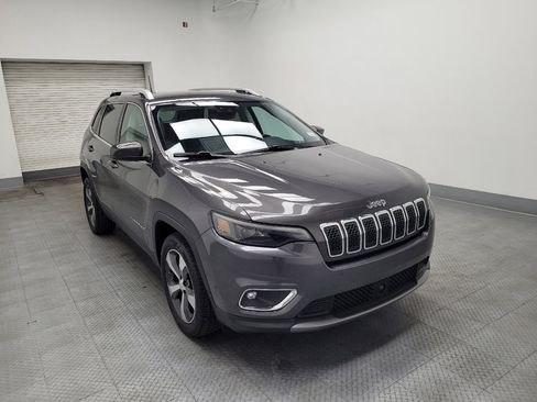 Used 2019 Jeep Cherokee Limited w/ Luxury Group image 13