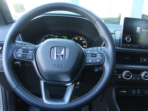 Used 2025 Honda CR-V Sport image 14