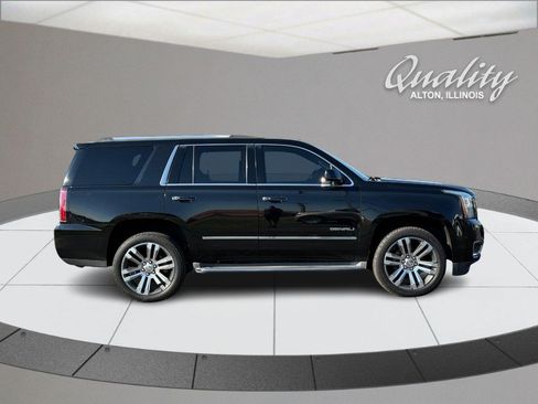 Used 2017 GMC Yukon Denali w/ Open Road Package AWD/4WD image 3