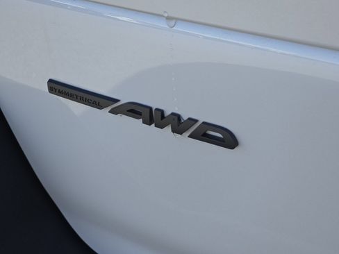 New 2026 Subaru Outback Touring image 11