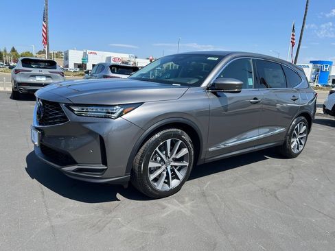 Used 2026 Acura MDX FWD w/ Technology Package image 4