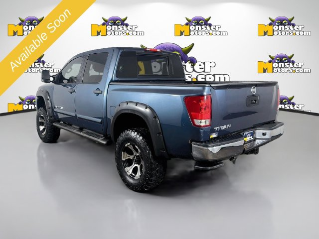 Used 2014 Nissan Titan SV AWD/4WD image 7