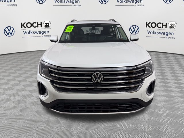 Certified 2026 Volkswagen Atlas SE AWD/4WD image 2
