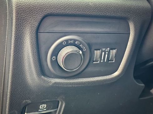 New 2026 Jeep Grand Cherokee Altitude AWD/4WD image 13